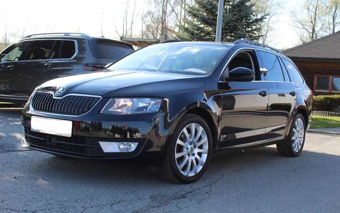 Skoda Octavia cena 46900 przebieg: 154000, rok produkcji 2016 z Bobowa małe 301